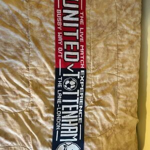 Red and Black United Tottenham Scarf